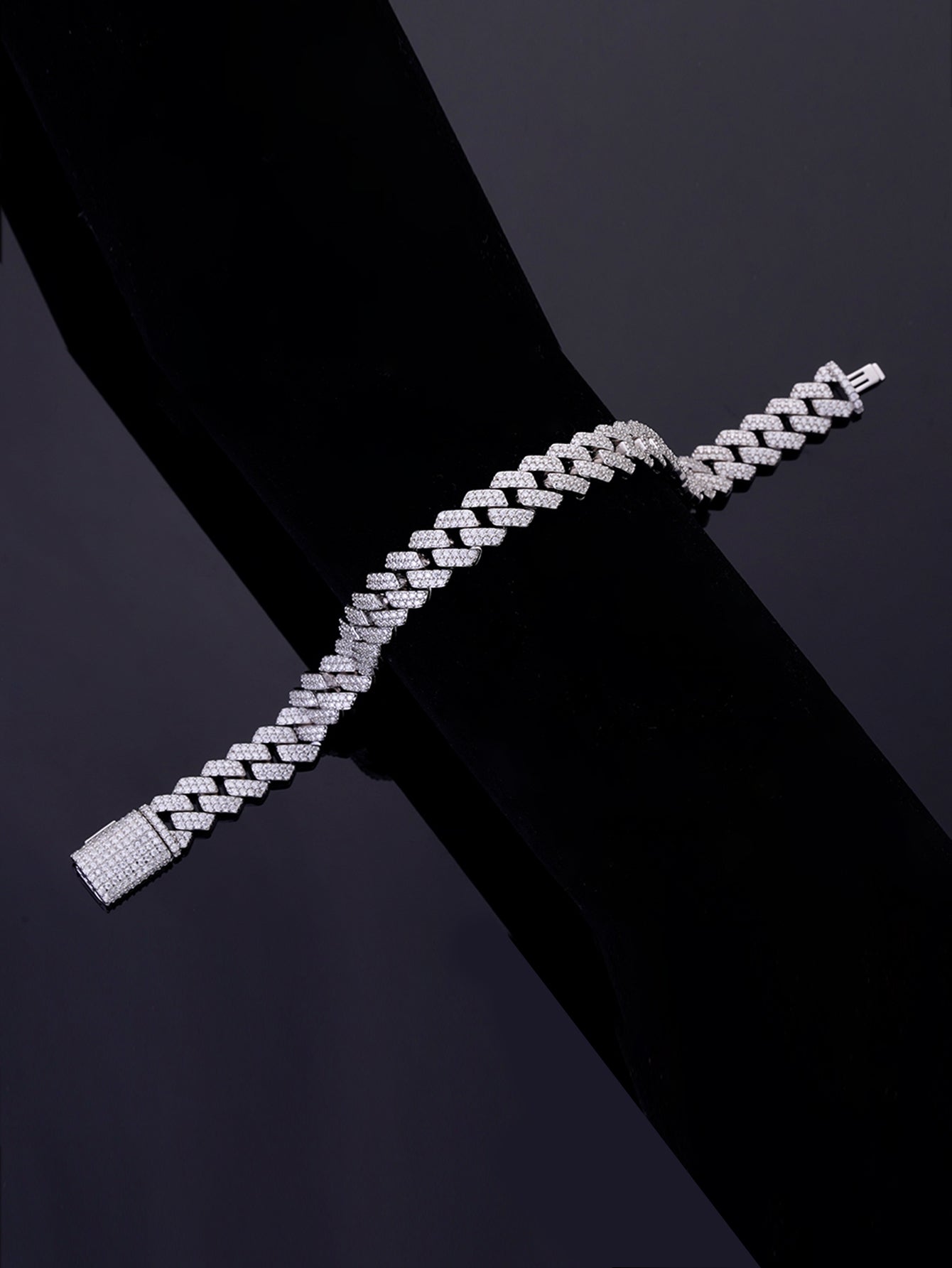 Cuban Link Bracelet For Men 10mm/12mm/14mm/16mm/20mm Sterling Silver Cuban Link Chain Bracelets 14K White Gold Plated Cuban Bracelets Hip Hop Jewelry Gift For Men Women 8/8.5 Inches