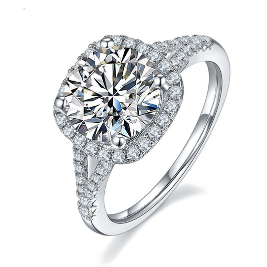 Luxury Moissanite Diamond Ring