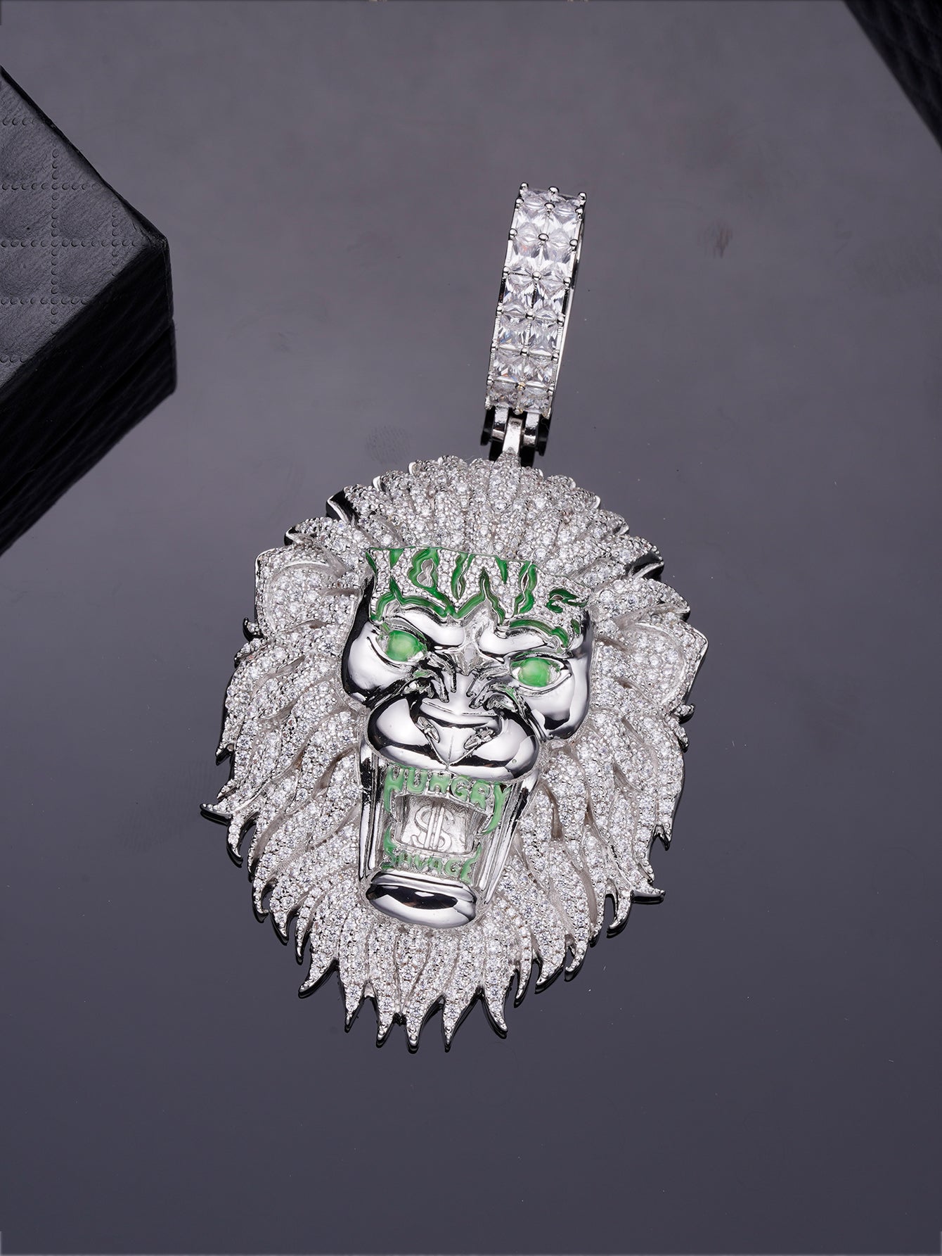 Moissante Lion Pendant